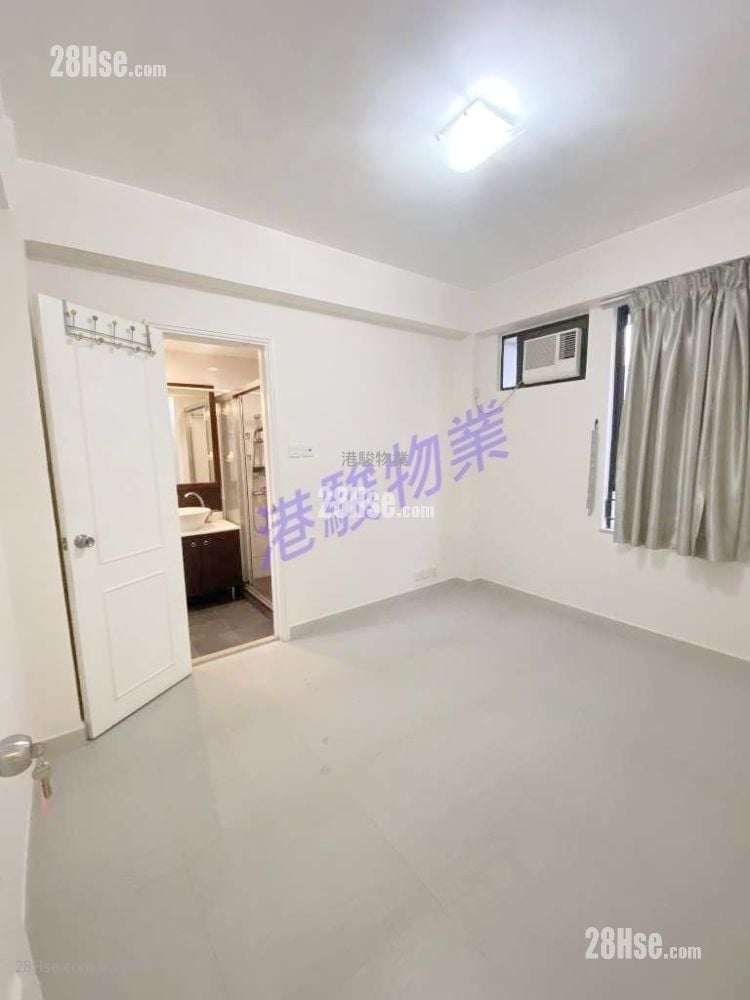 Grand View Terrace Sell 3 Bedrooms , 2 Bathrooms 724 ft²