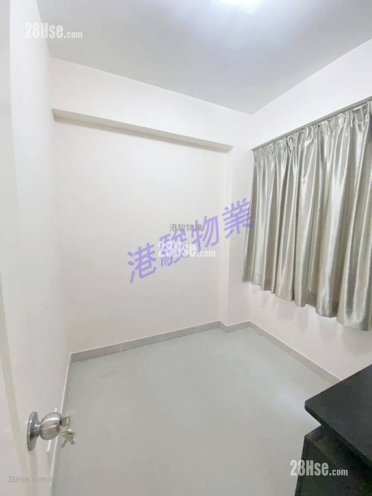 Grand View Terrace Sell 3 Bedrooms , 2 Bathrooms 724 ft²