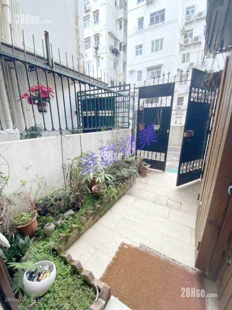 Grand View Terrace Sell 3 Bedrooms , 2 Bathrooms 724 ft²