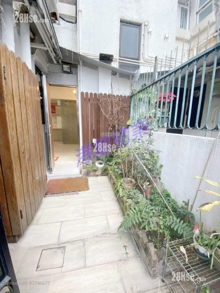 Grand View Terrace Sell 3 Bedrooms , 2 Bathrooms 724 ft²