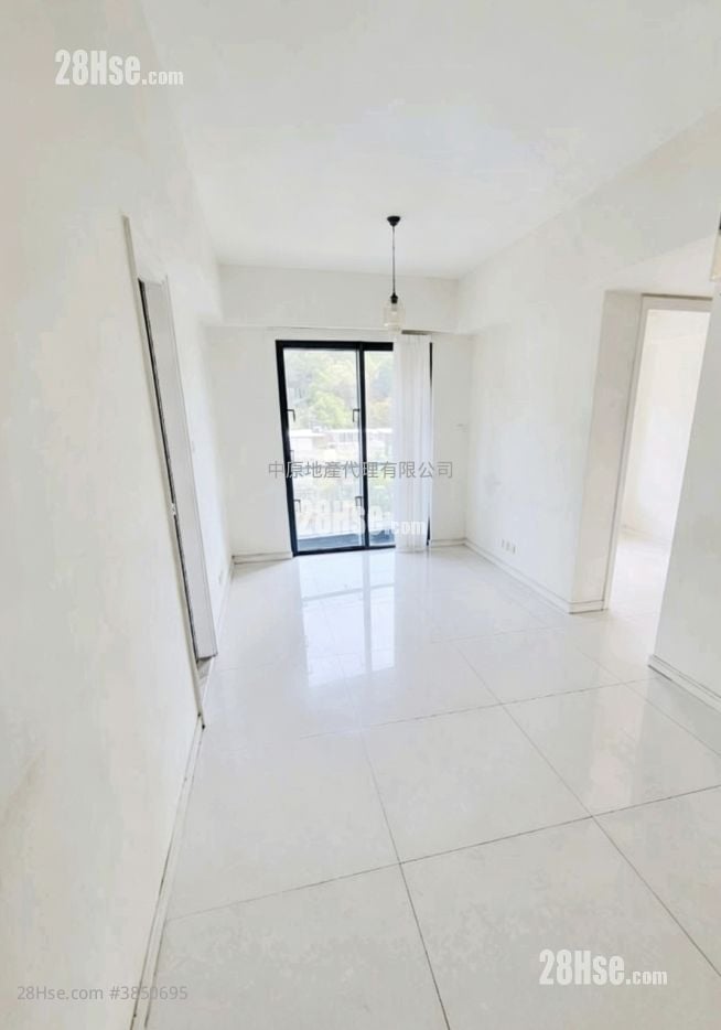 The Rise Rental 2 Bedrooms , 1 Bathroom 522 ft²