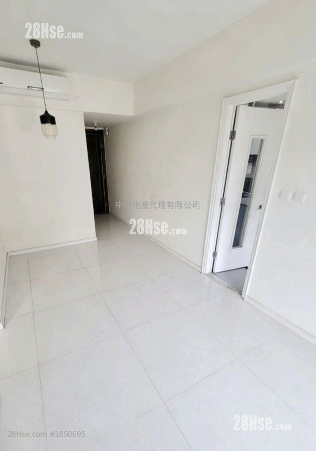 The Rise Rental 2 Bedrooms , 1 Bathroom 522 ft²