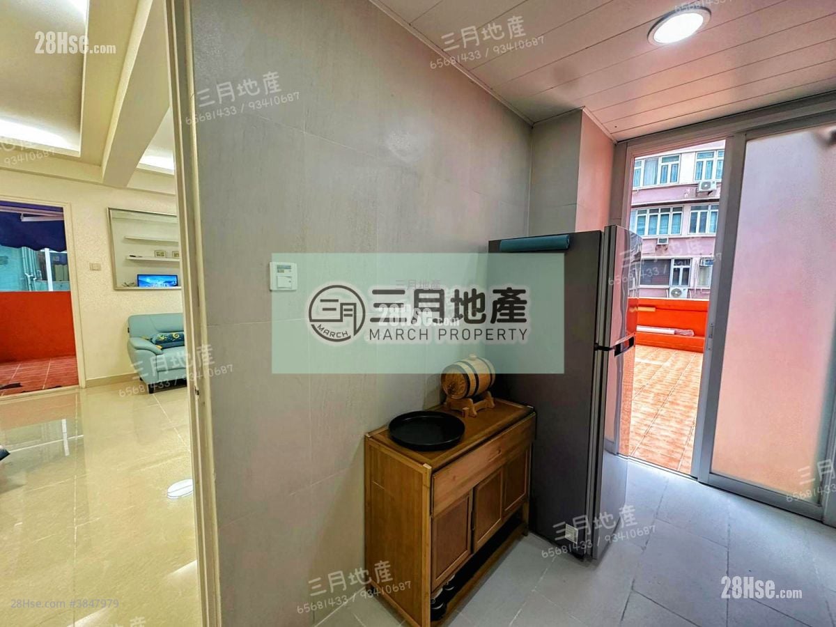 Brilliant Court Rental Studio , 1 Bathroom 325 ft²
