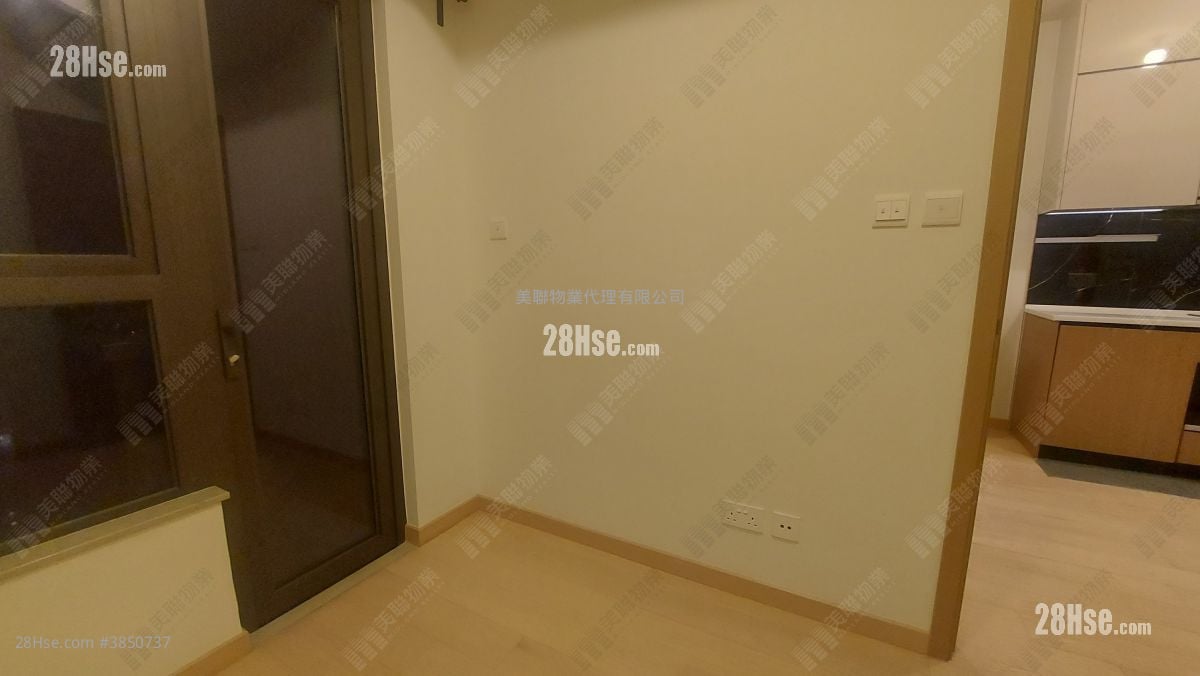 朗城滙 租盤 1 房 , 1 浴室 325 平方呎