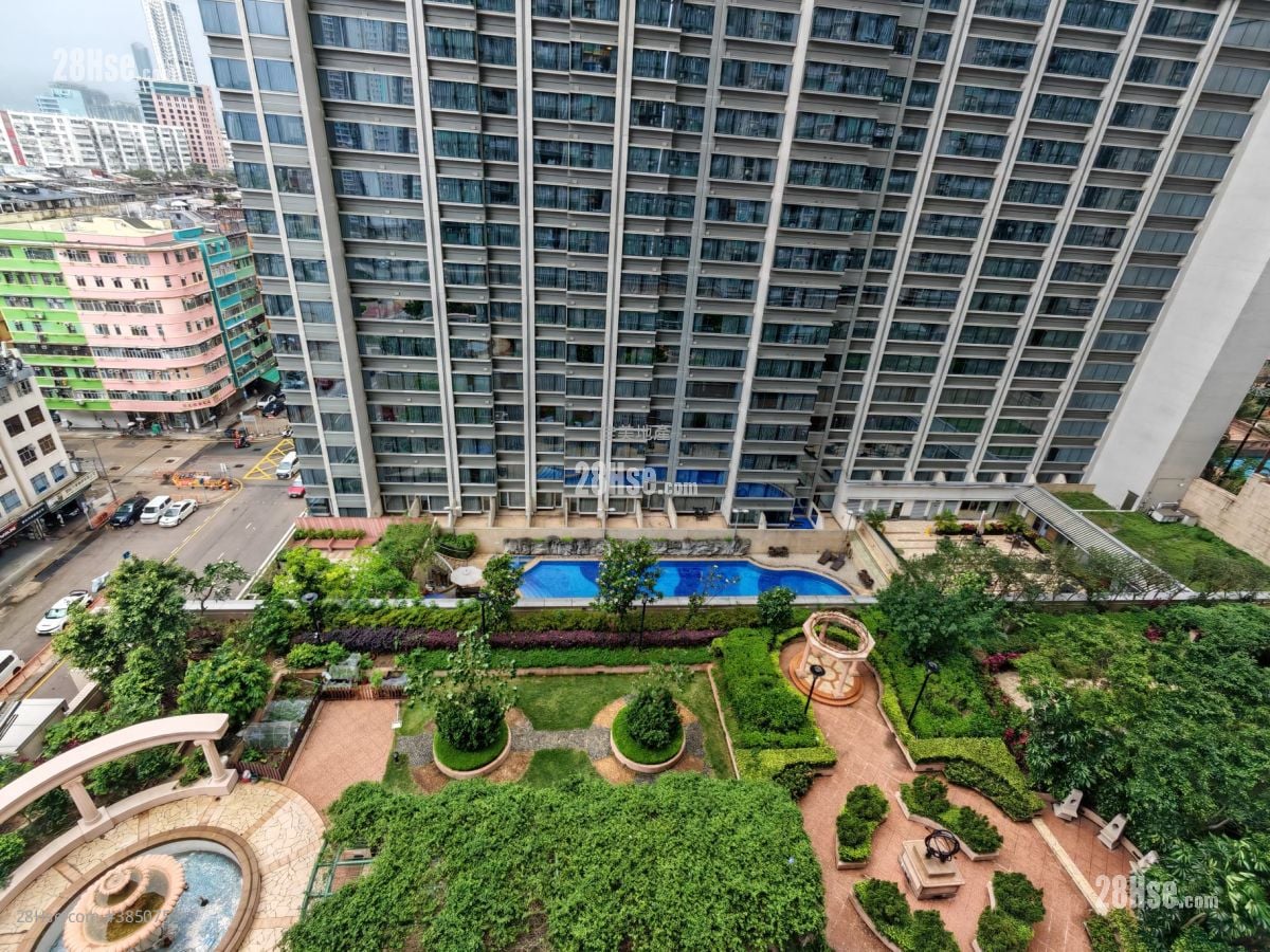 Sky Tower Rental 2 Bedrooms , 1 Bathroom 454 ft²