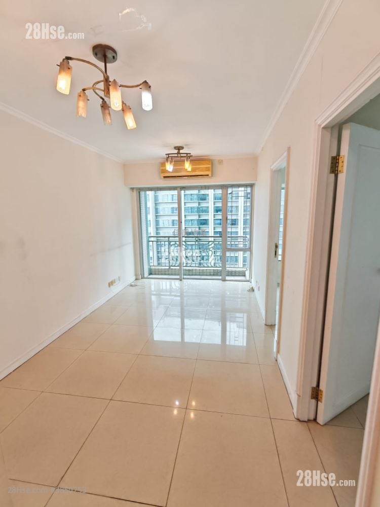 Sky Tower Rental 2 Bedrooms , 1 Bathroom 454 ft²