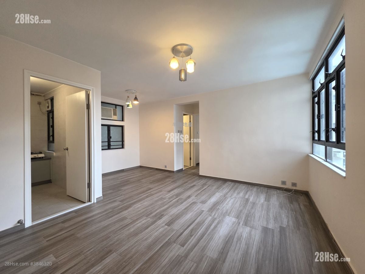 Heng Fa Chuen Rental 2 Bedrooms , 1 Bathroom 499 ft²