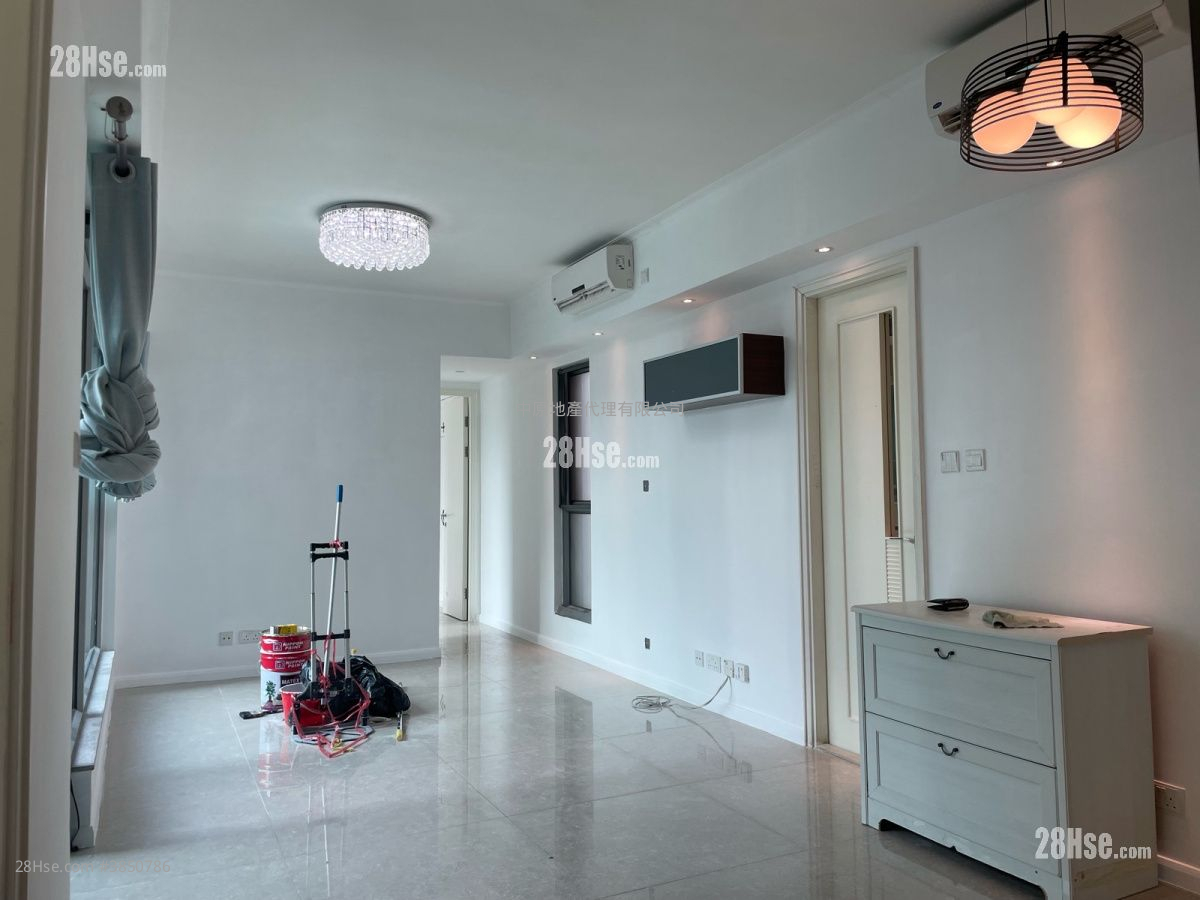 The Beaumount Sell 3 Bedrooms , 2 Bathrooms 693 ft²