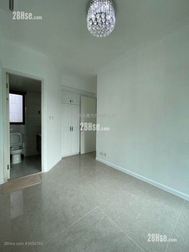 The Beaumount Sell 3 Bedrooms , 2 Bathrooms 693 ft²