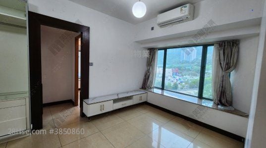 Rambler Crest Sell 2 Bedrooms , 1 Bathroom 488 ft²