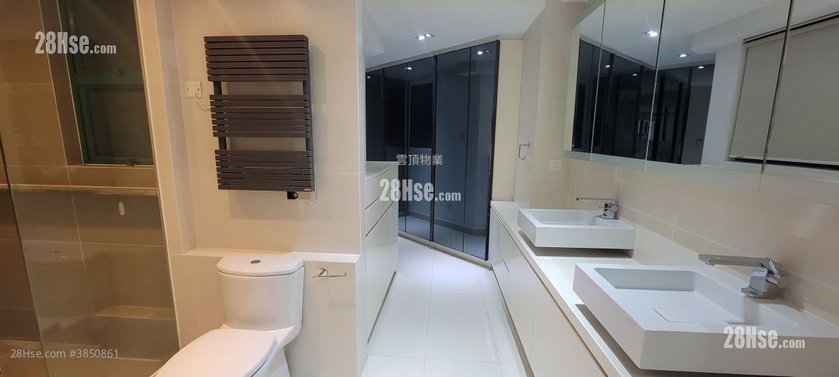 Discovery Bay Sell 4 Bedrooms , 2 Bathrooms 1,617 ft²