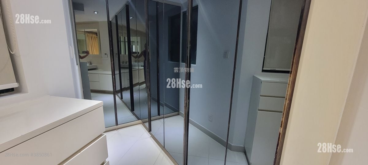 Discovery Bay Sell 4 Bedrooms , 2 Bathrooms 1,617 ft²