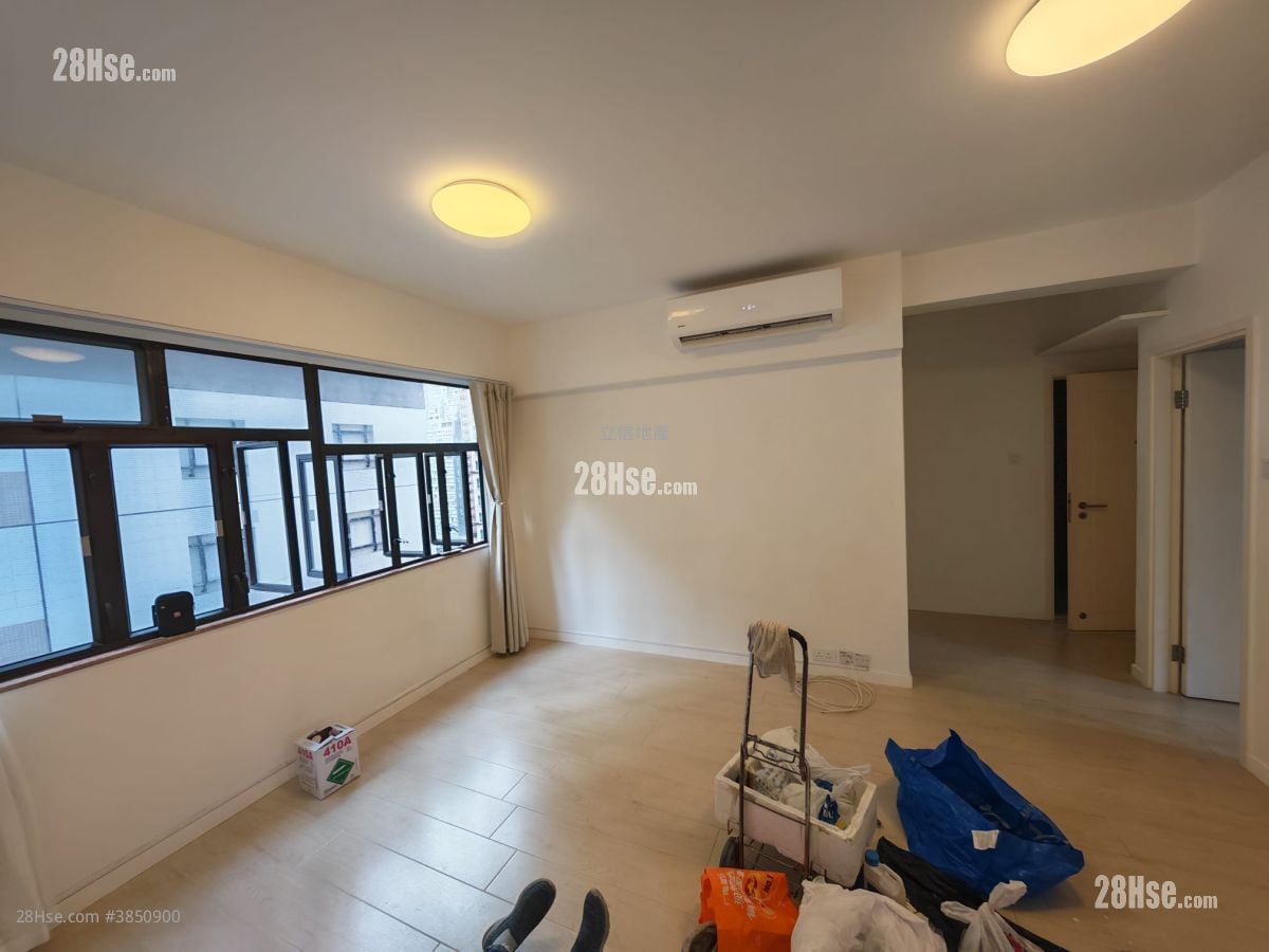 East Sun Mansion Sell 2 Bedrooms , 1 Bathroom 659 ft²