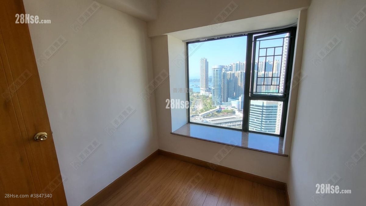 Park Avenue Rental 2 Bedrooms , 2 Bathrooms 449 ft²