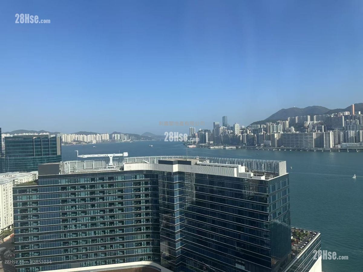 Stars By The Harbour Sell 3 Bedrooms 817 ft²