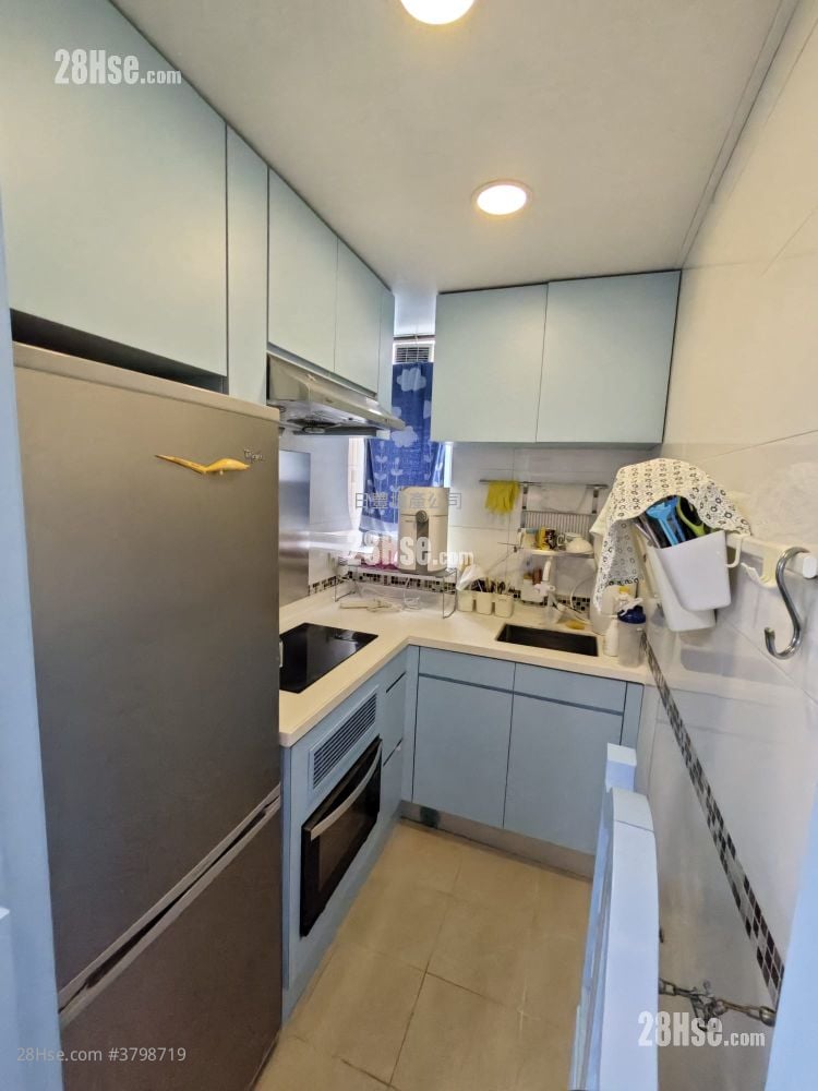 The Prominence Sell 1 Bedroom , 1 Bathroom 335 ft²