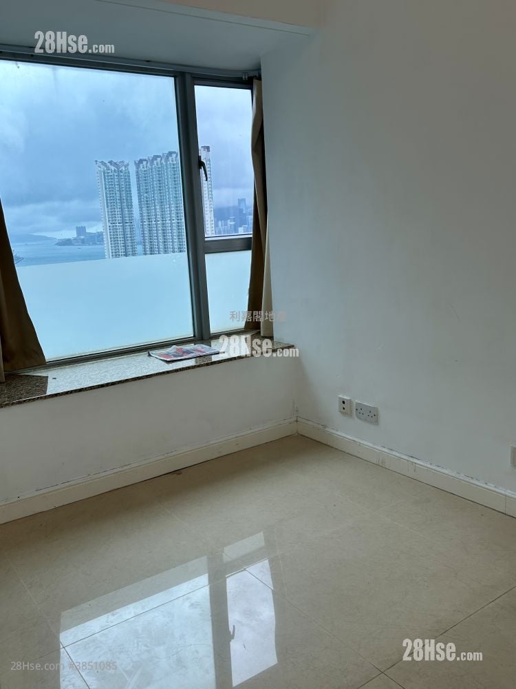 Sky Tower Rental 478 ft²