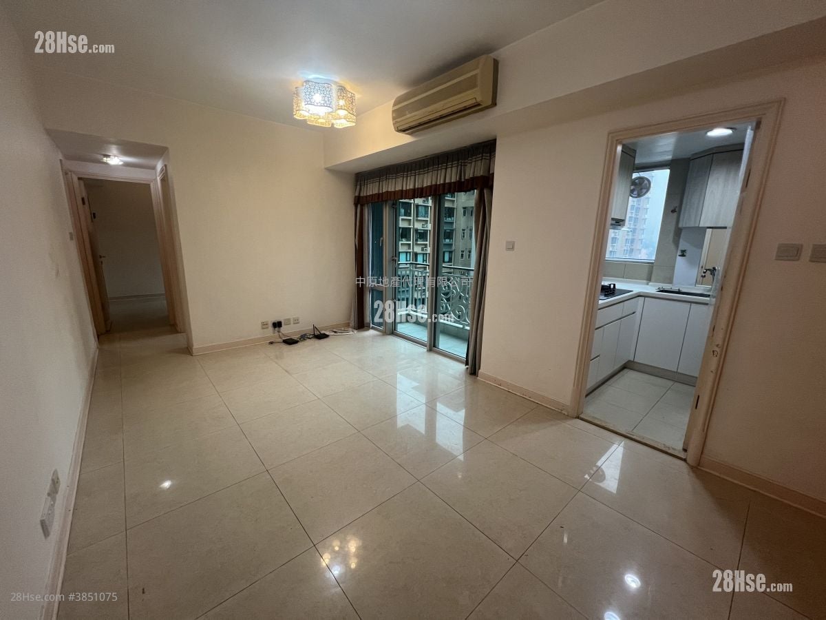 Banyan Garden Rental 2 Bedrooms 517 ft²