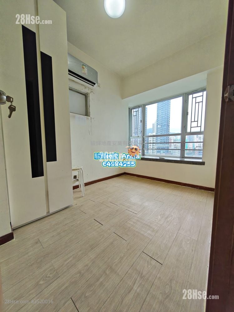 Metro Harbour View Rental 2 Bedrooms , 1 Bathroom 320 ft²