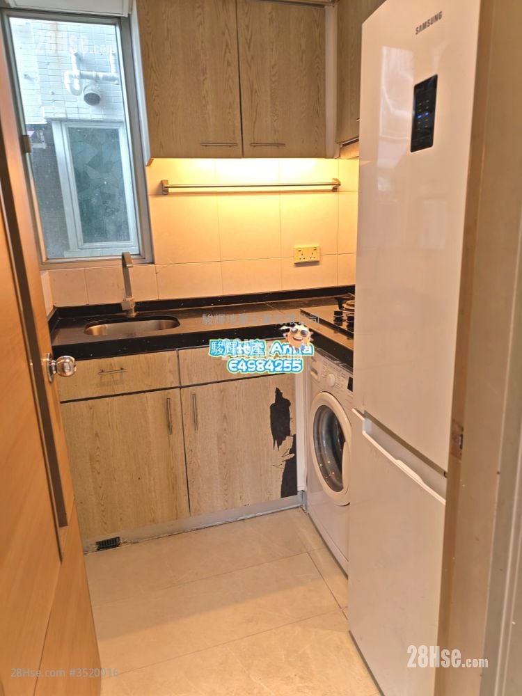 Metro Harbour View Rental 2 Bedrooms , 1 Bathroom 320 ft²