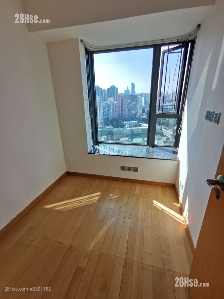 No. 18 Farm Road Sell 2 Bedrooms , 1 Bathroom 470 ft²