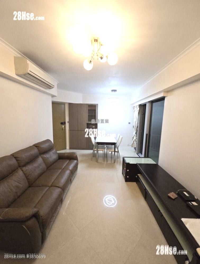 Banyan Garden Rental 3 Bedrooms , 2 Bathrooms 719 ft²