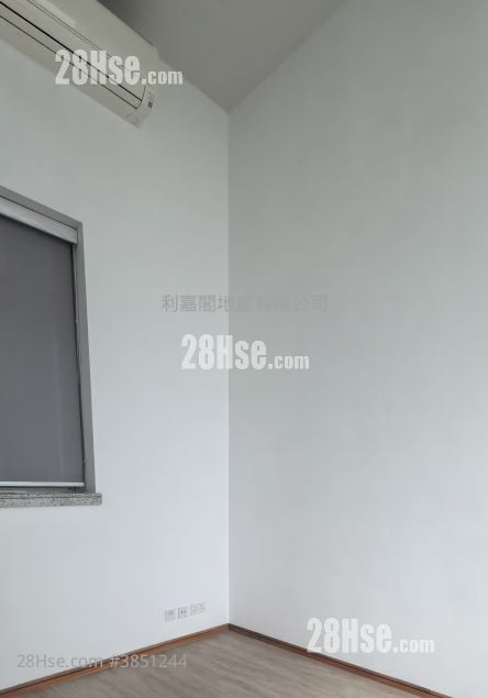 亮賢居 售盤 4 房 , 3 浴室 2,358 平方呎