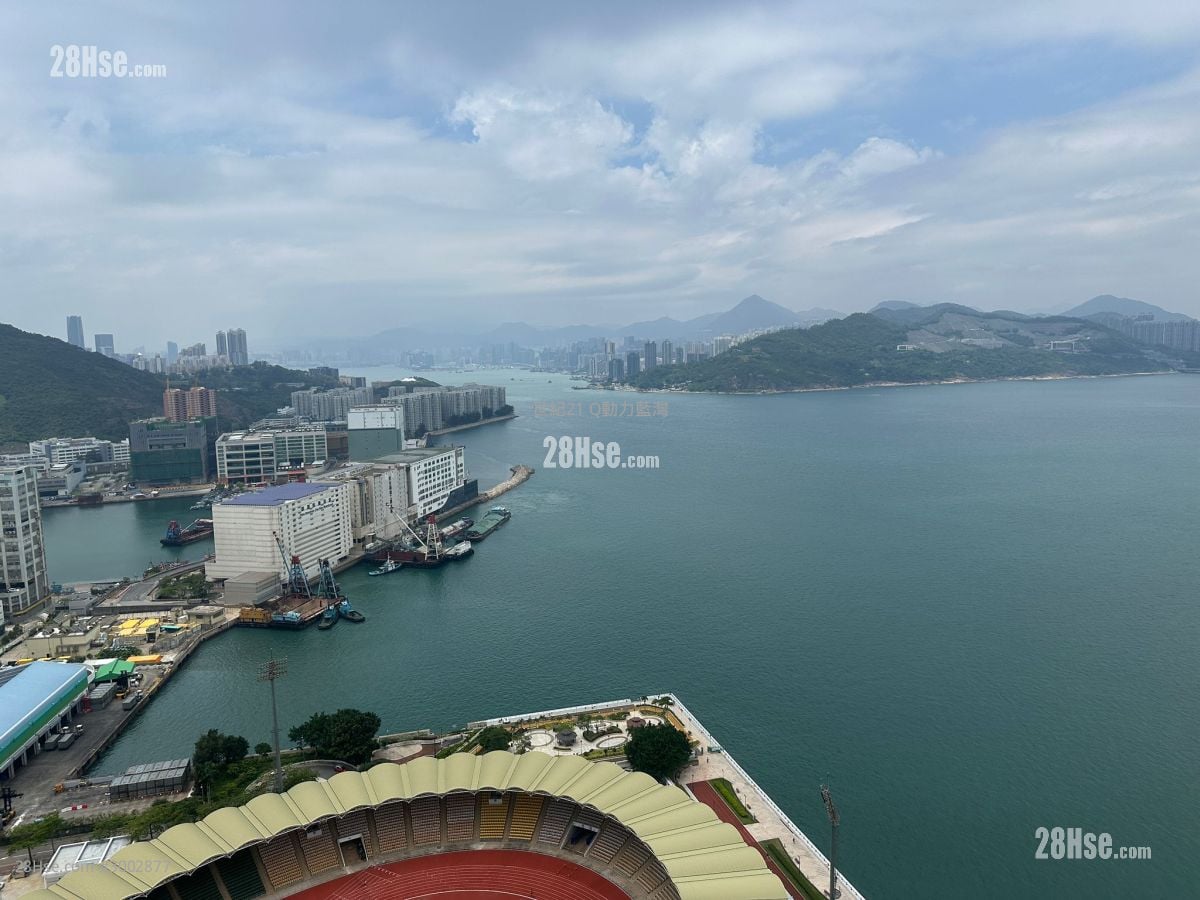 Island Resort Sell 3 Bedrooms , 2 Bathrooms 605 ft²