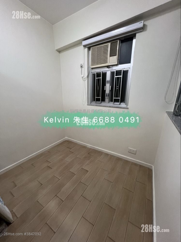 Hing Wah Building Sell 2 Bedrooms , 1 Bathroom 354 ft²