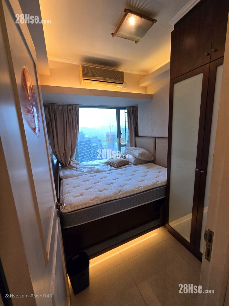 The Victoria Towers Rental 4 Bedrooms , 2 Bathrooms 874 ft²
