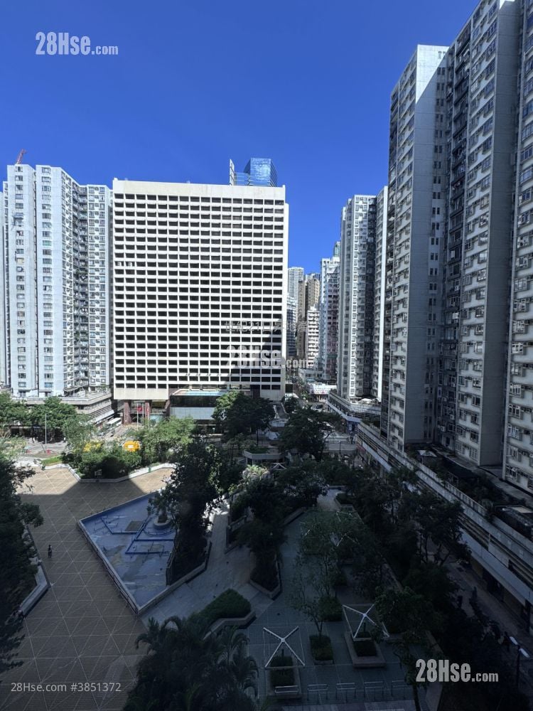 城市花園 售盤 3 房 , 2 浴室 945 平方呎