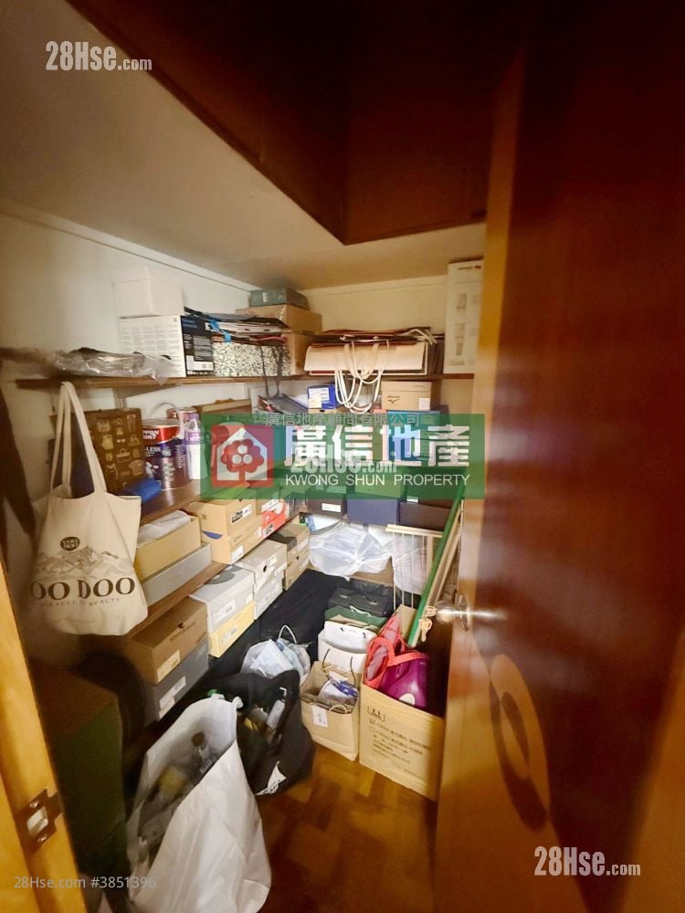 仁安大廈 售盤 3 房 , 1 浴室