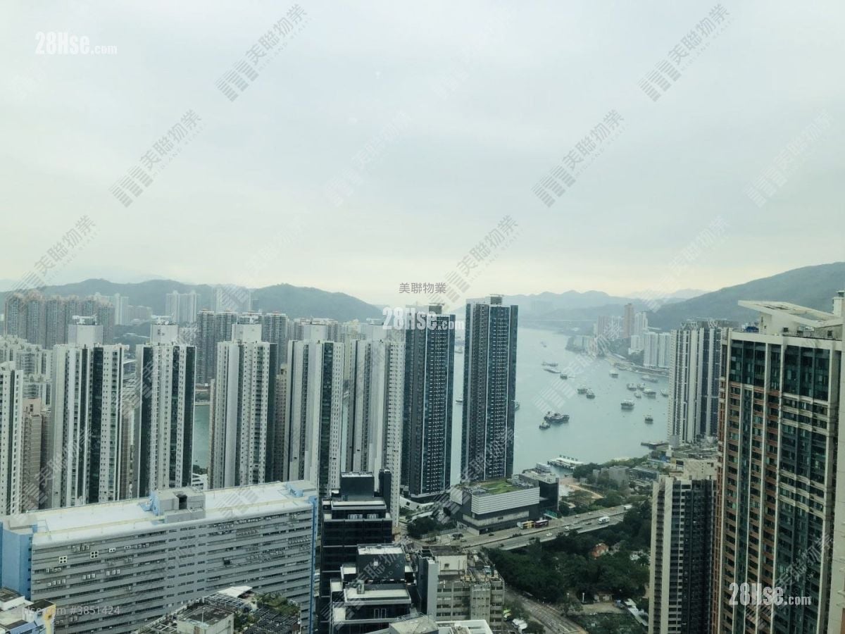Indihome Sell 1 Bedroom , 1 Bathroom 424 ft²