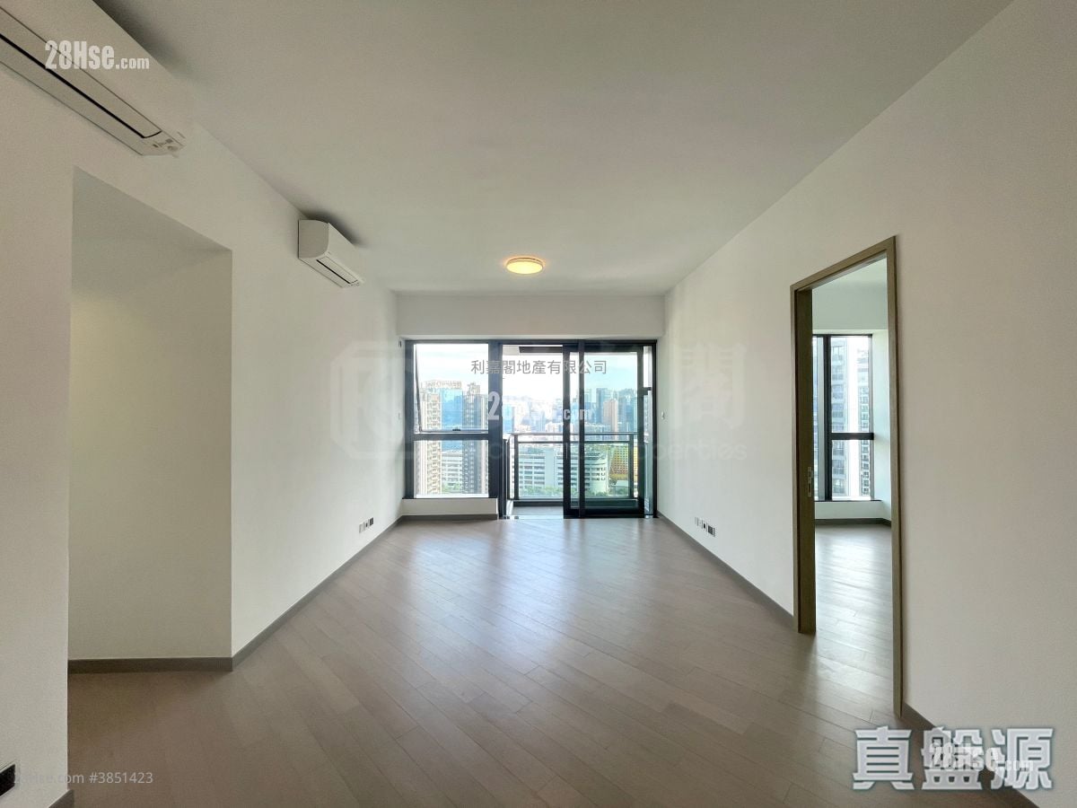 Upper River Bank Rental 4 Bedrooms , 3 Bathrooms 1,072 ft²