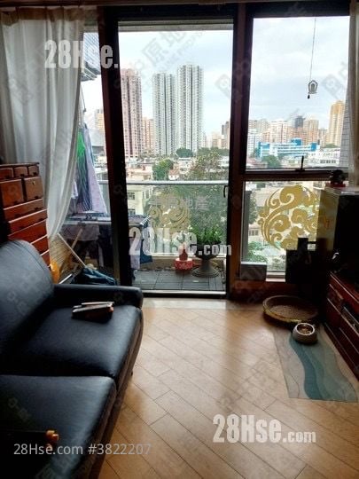 La Grove Sell 3 Bedrooms , 2 Bathrooms 651 ft²