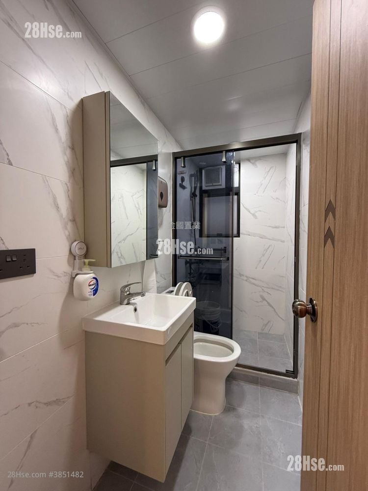 Kam Po Building Sell 349 ft²
