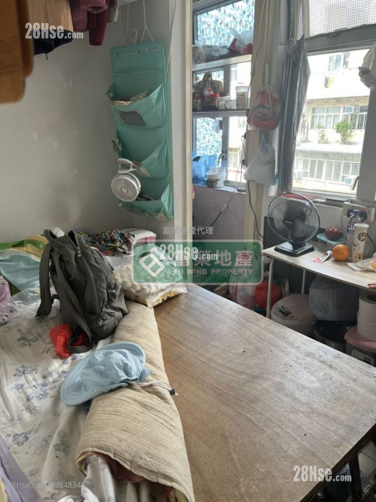 广富大厦 售盘 3 房 , 1 浴室 302 平方尺