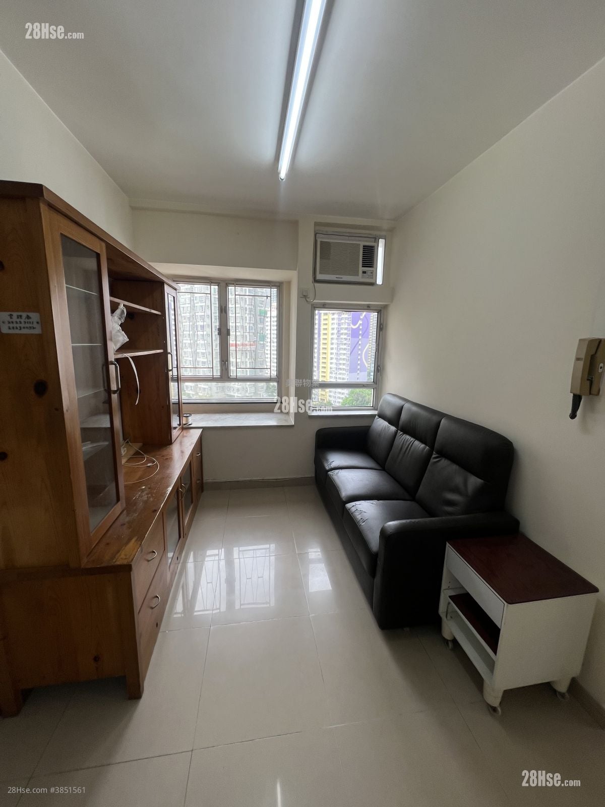 New Kwai Fong Gardens Sell 2 Bedrooms 408 ft²