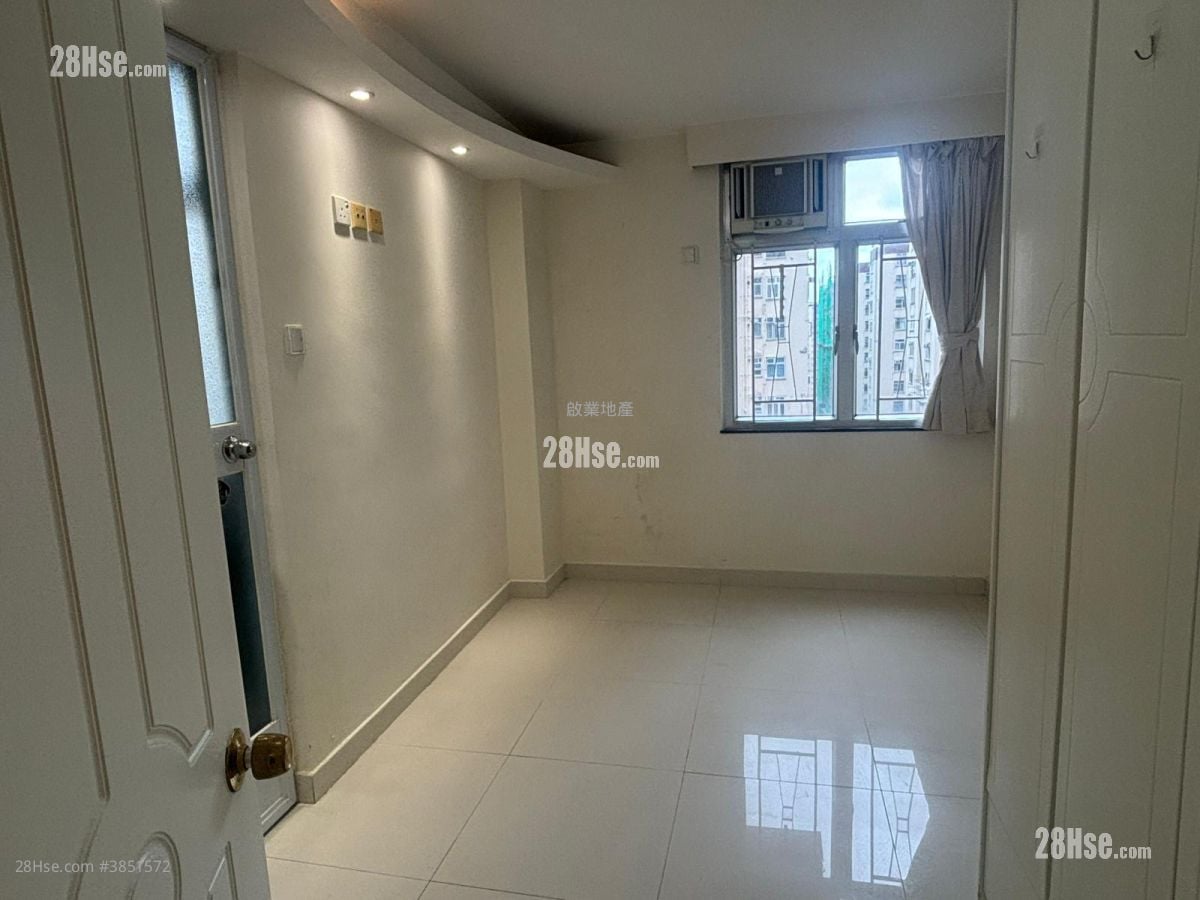 Mei Foo Sun Chuen Rental 2 Bedrooms , 1 Bathroom 544 ft²