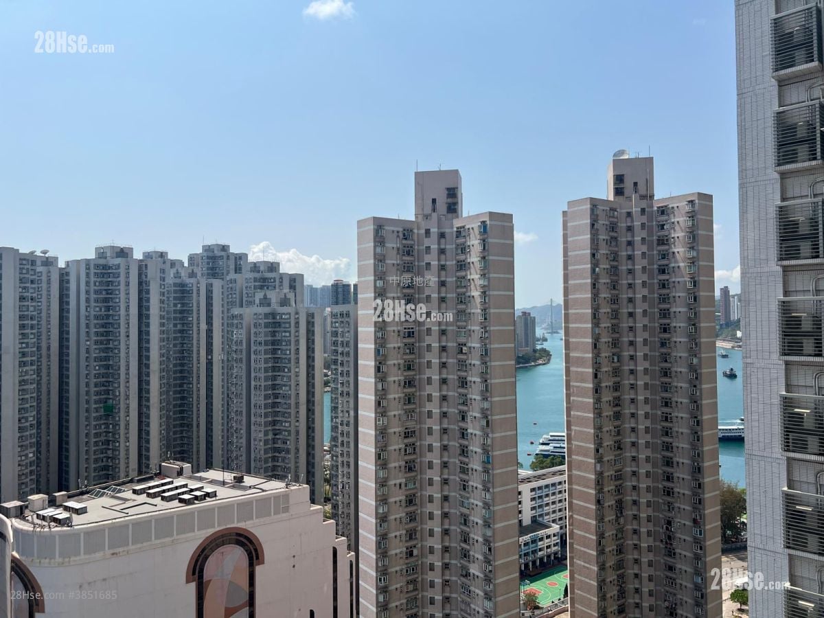 City Point Sell 2 Bedrooms 498 ft²