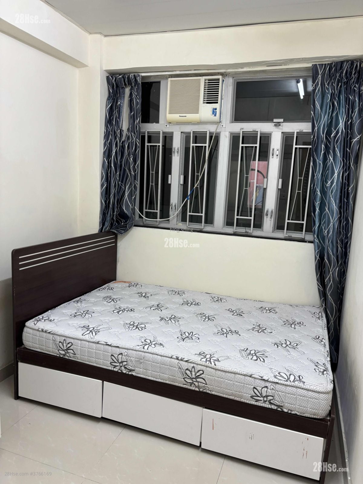 Chinese Mansion Rental Studio , 1 Bathroom 120 ft²