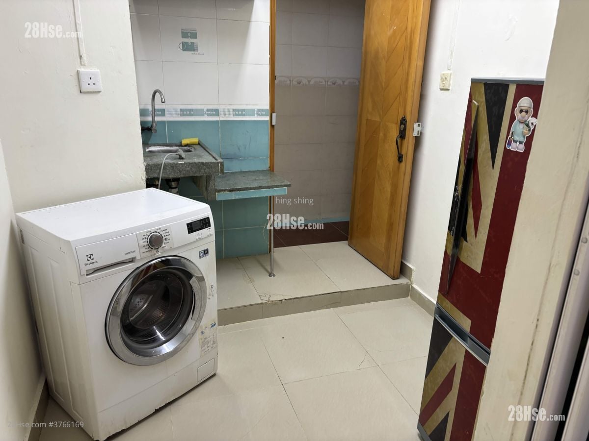 Chinese Mansion Rental Studio , 1 Bathroom 120 ft²