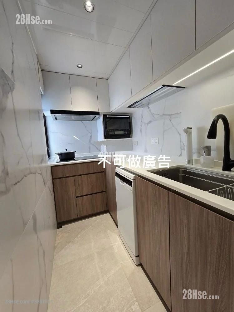 Hoi Kwong Court Rental 3 Bedrooms , 1 Bathroom 639 ft²