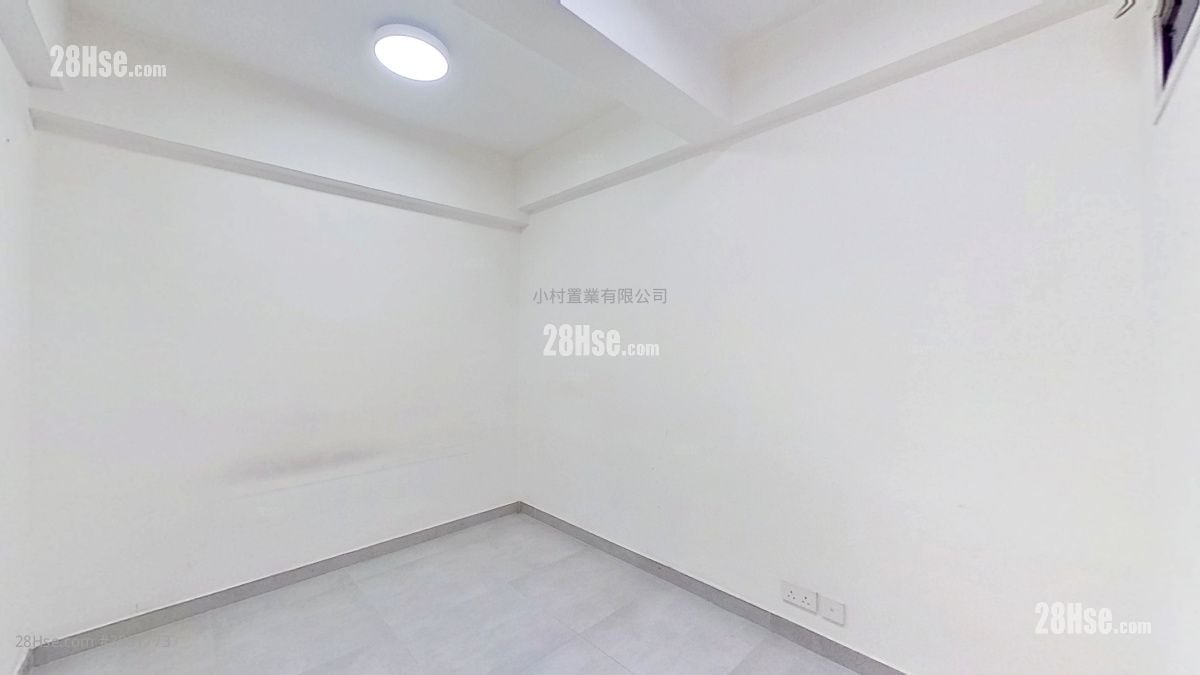 其它: Bedroom 4