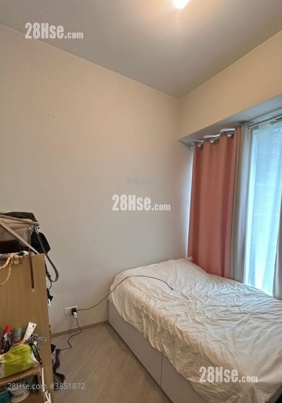 The Royale Rental 307 ft²