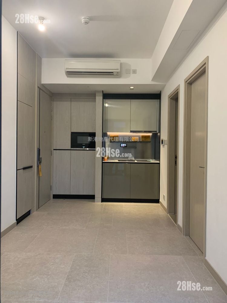 Downtown 38 Rental 1 Bedroom , 1 Bathroom 302 ft²