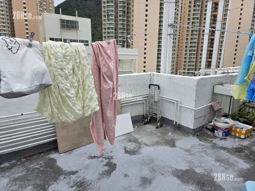 葵麗大廈 售盤 2 房 , 2 浴室 290 平方呎