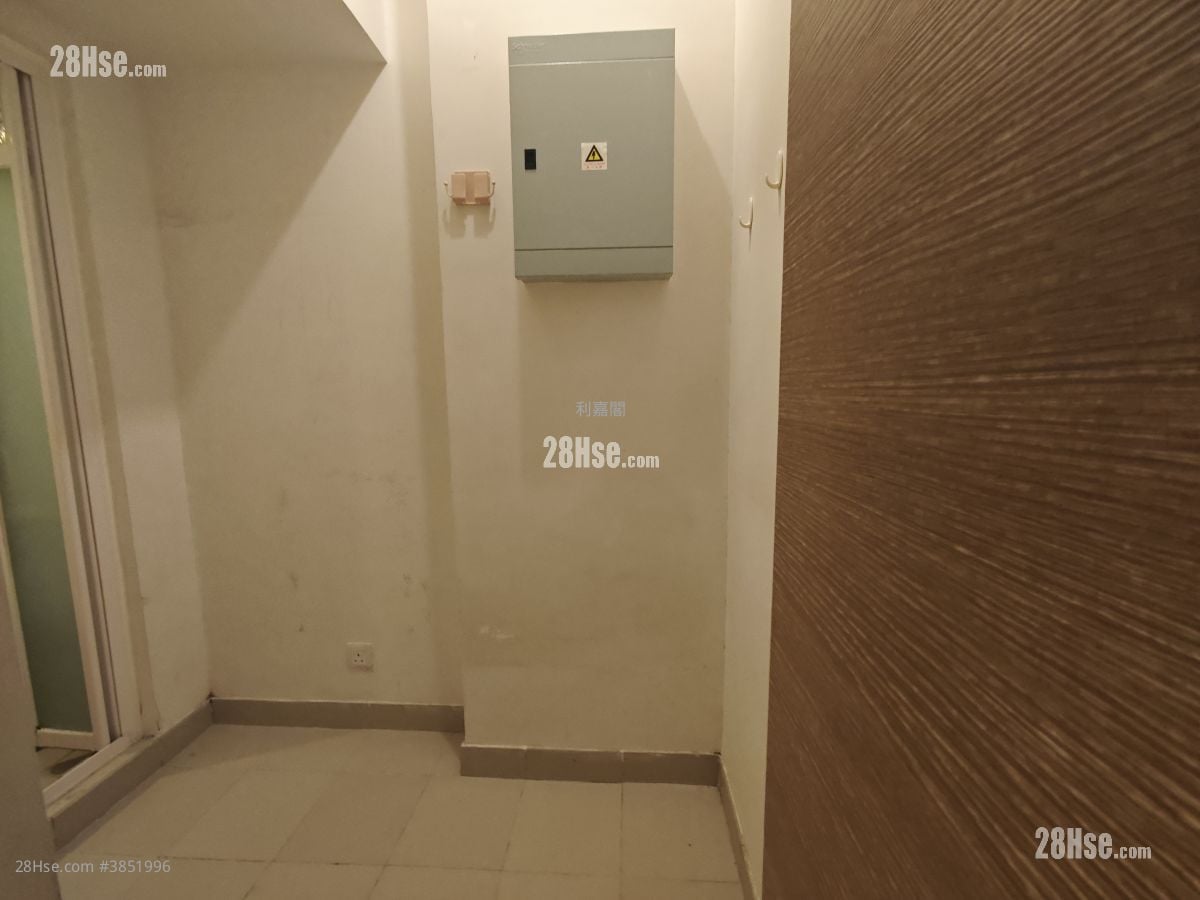 The Pavilia Hill Sell 3 Bedrooms , 2 Bathrooms 1,087 ft²