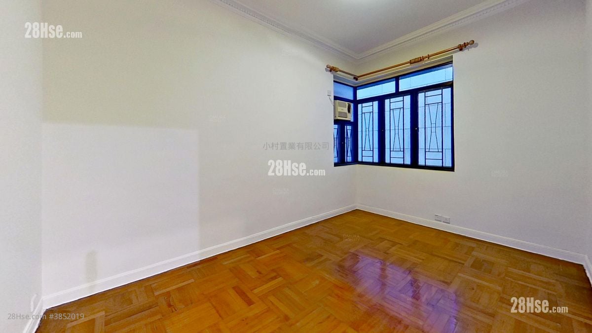 5-7 Belfran Road Rental 3 Bedrooms , 1 Bathroom 800 ft²