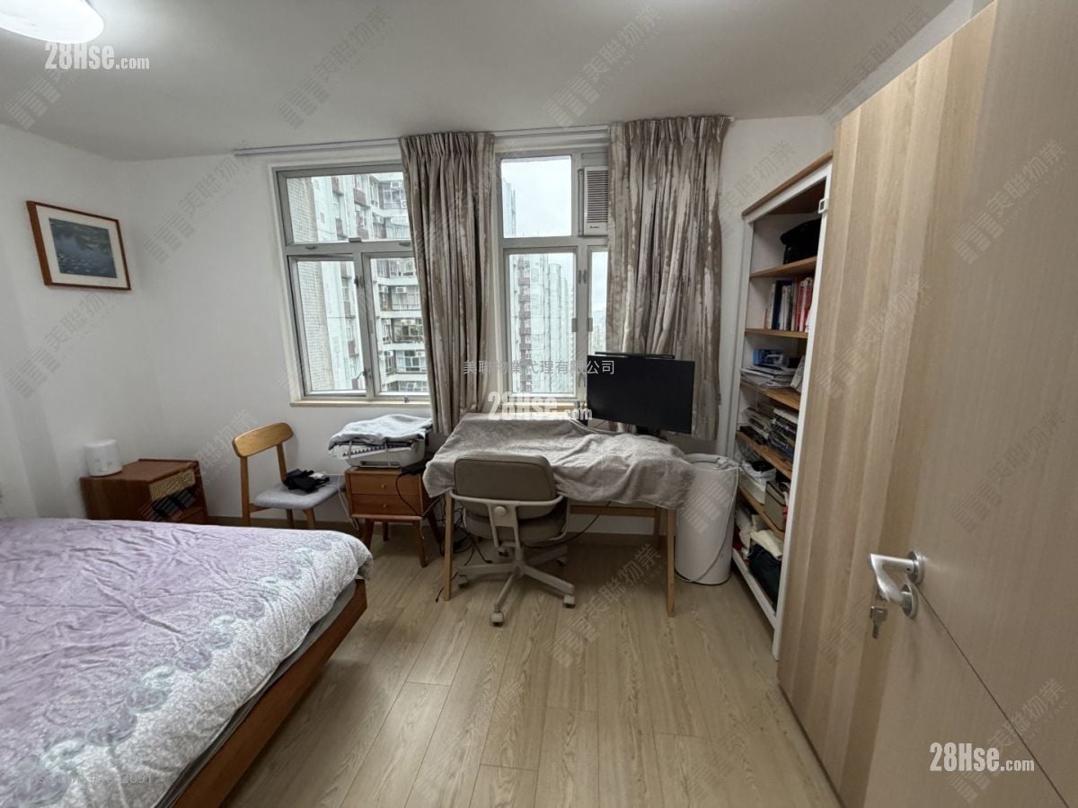 Taikoo Shing Sell 2 Bedrooms 580 ft²